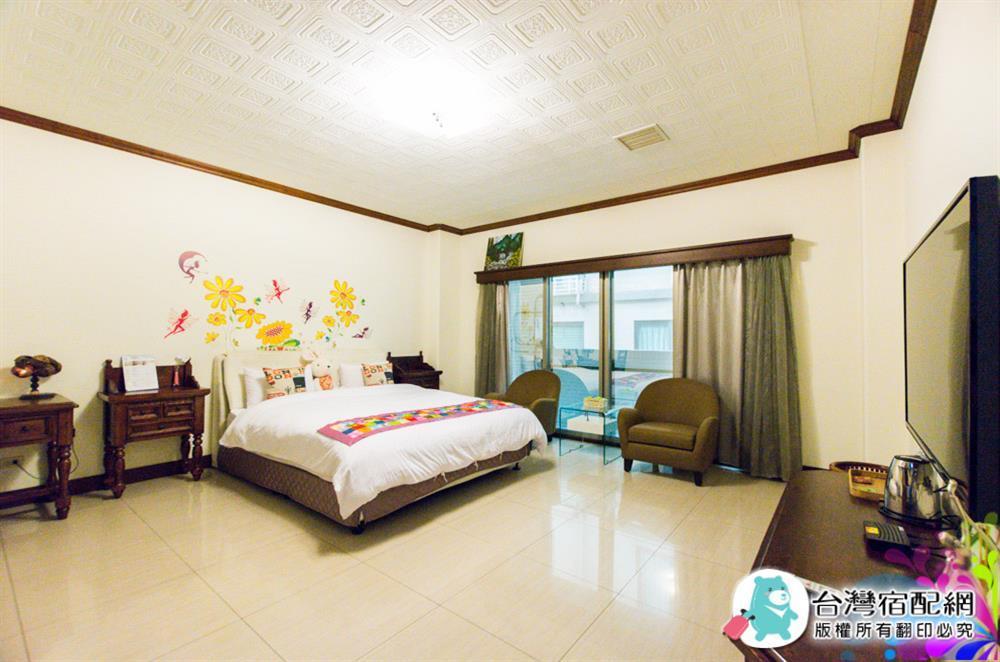 Tainan Yi Home Exterior photo