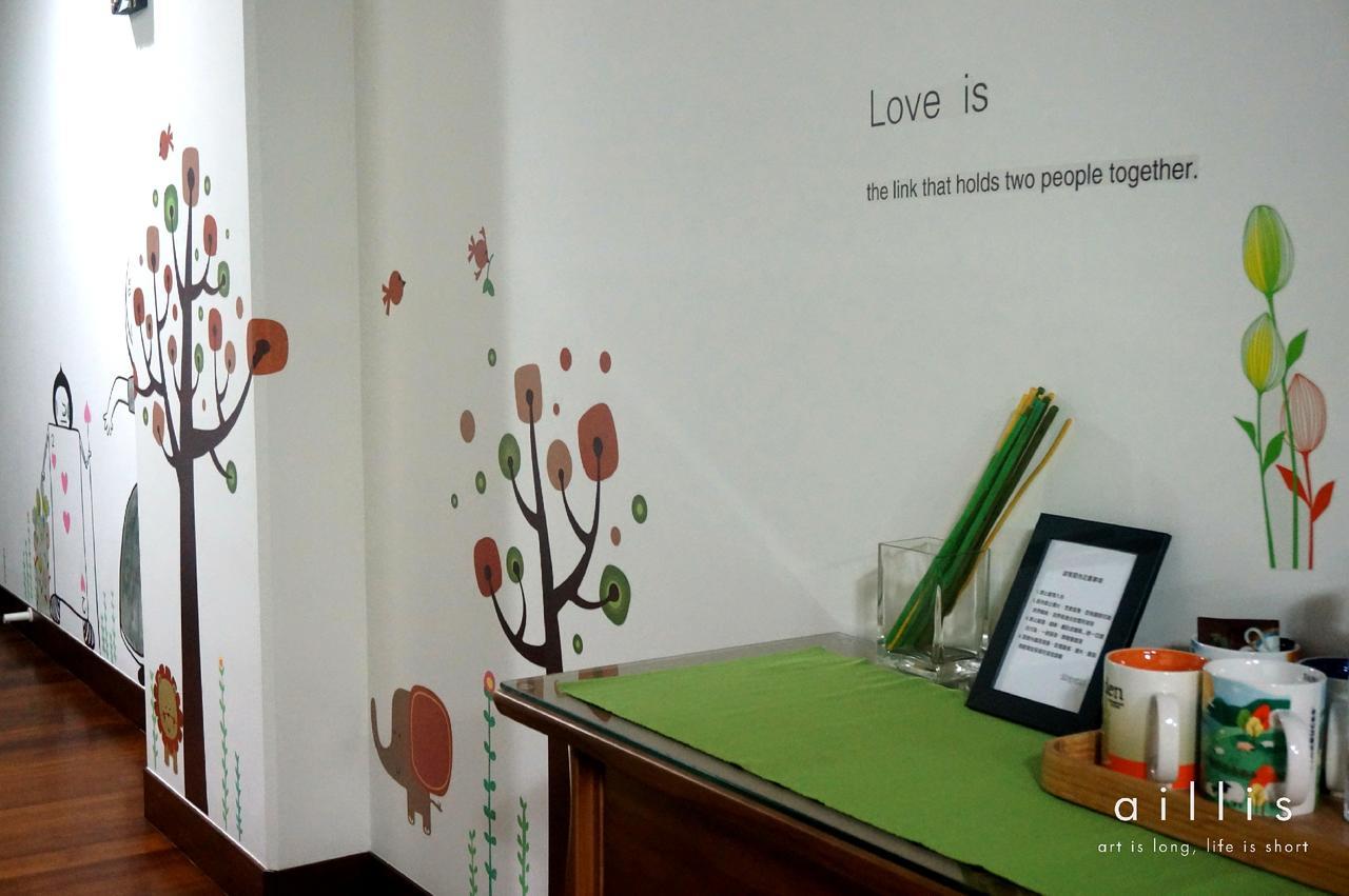 Tainan Yi Home Exterior photo